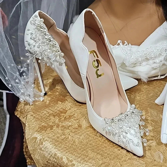 Pure Elegance A One-Of-A-Kind 7 pc. Tiara Set On Sale Now for $499.00 - Picture 6 of 9